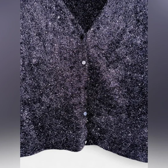 Old Navy Black Women's Cardigan - Picture 3 of 4